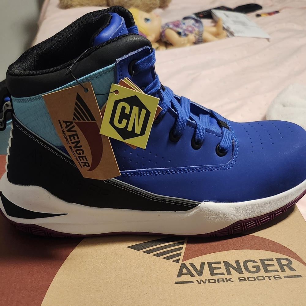 Avenger ladies multicolored size 9 work boots